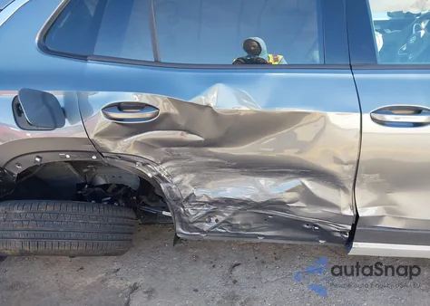 2025 Volkswagen Tiguan 2.0T Se from USA, damaged, VIN 3VVFR7RM3SM037513